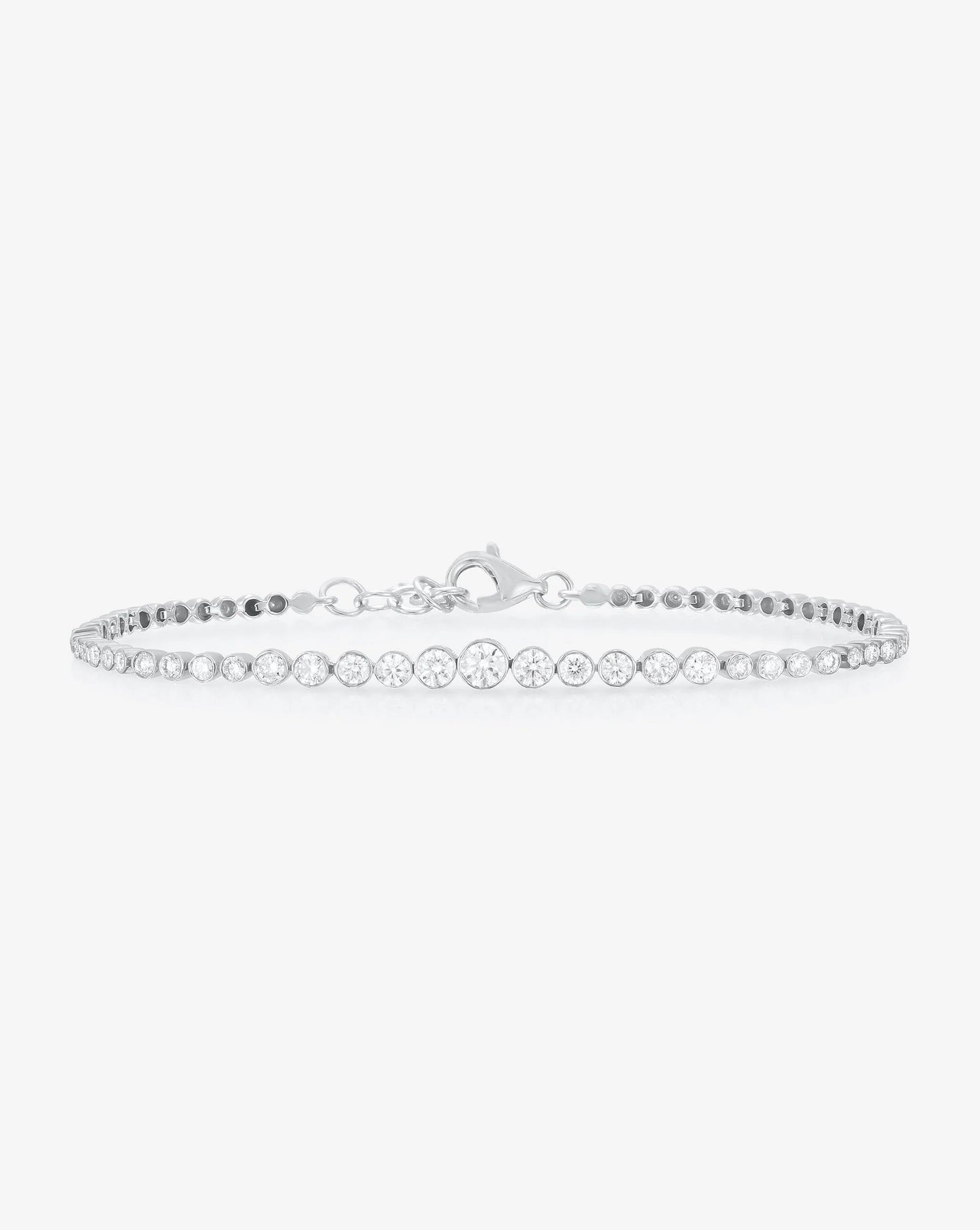 Graduated Bezel Diamond Tennis Bracelet